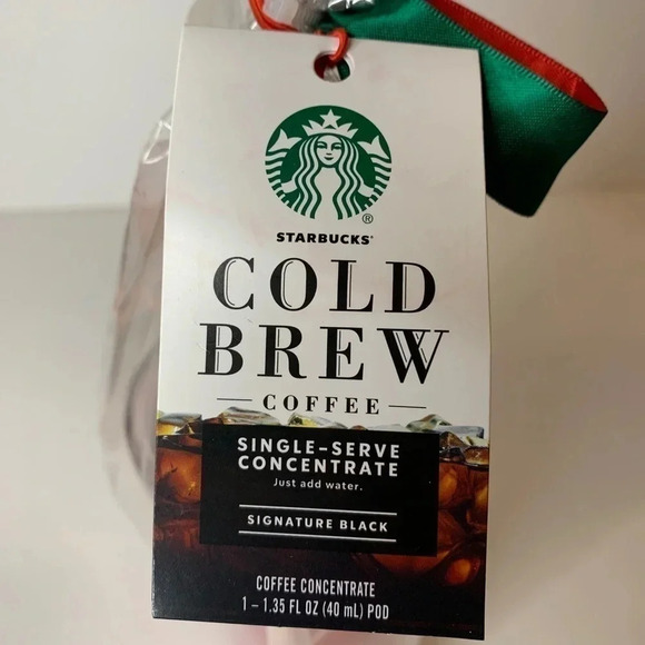 Starbucks 16 oz Holiday Tumbler With Straw 16 oz Red - Picture 7 of 10